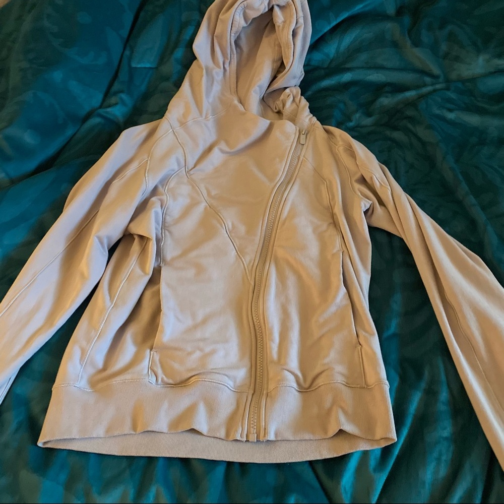 lululemon jacket